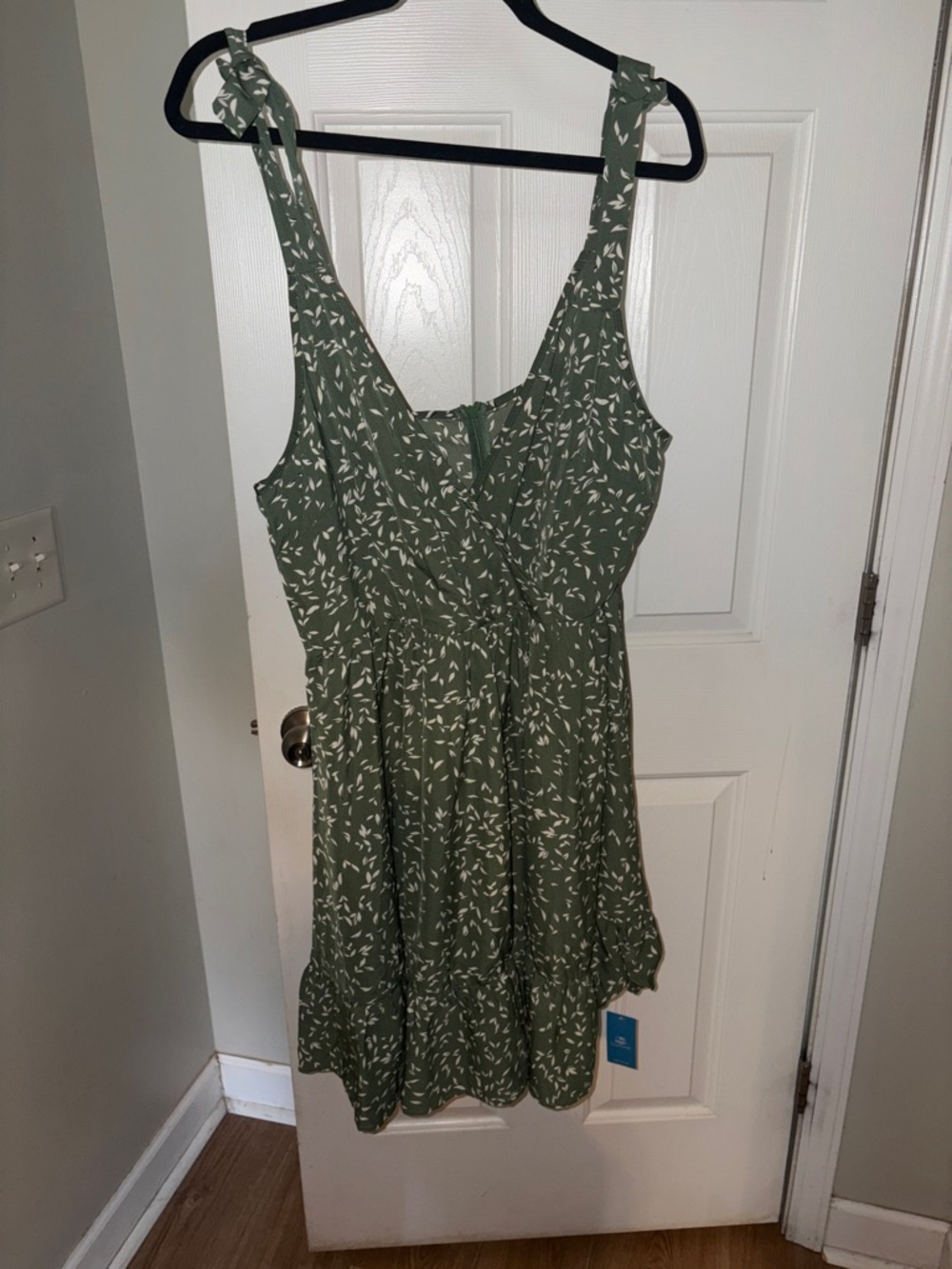 Cupshe Olive Green Floral Tie-Strap Mini Dress